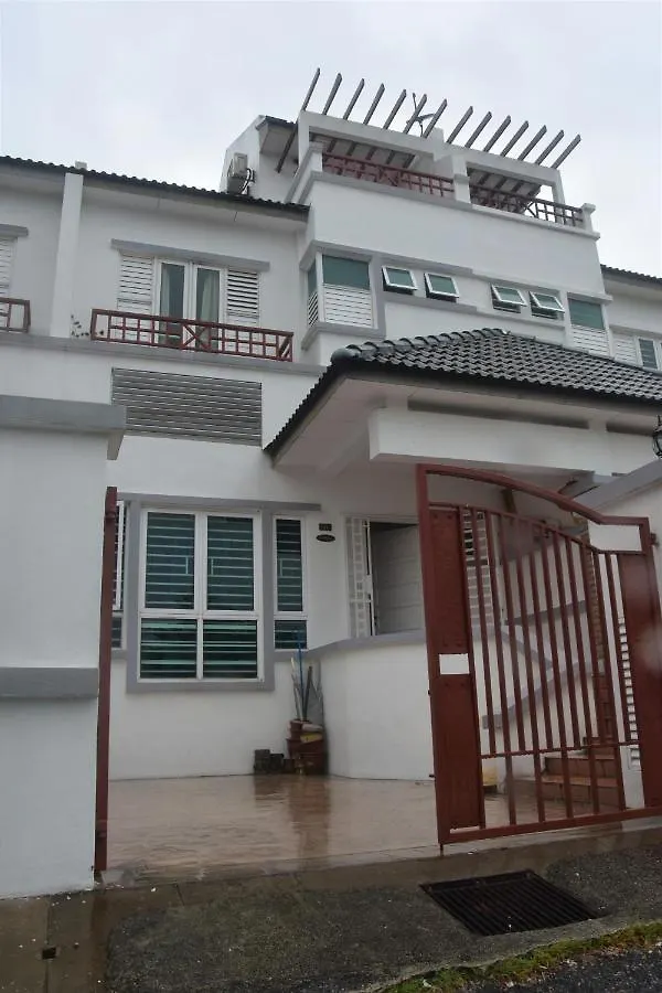 Nimah Seaview Homestay George Town
