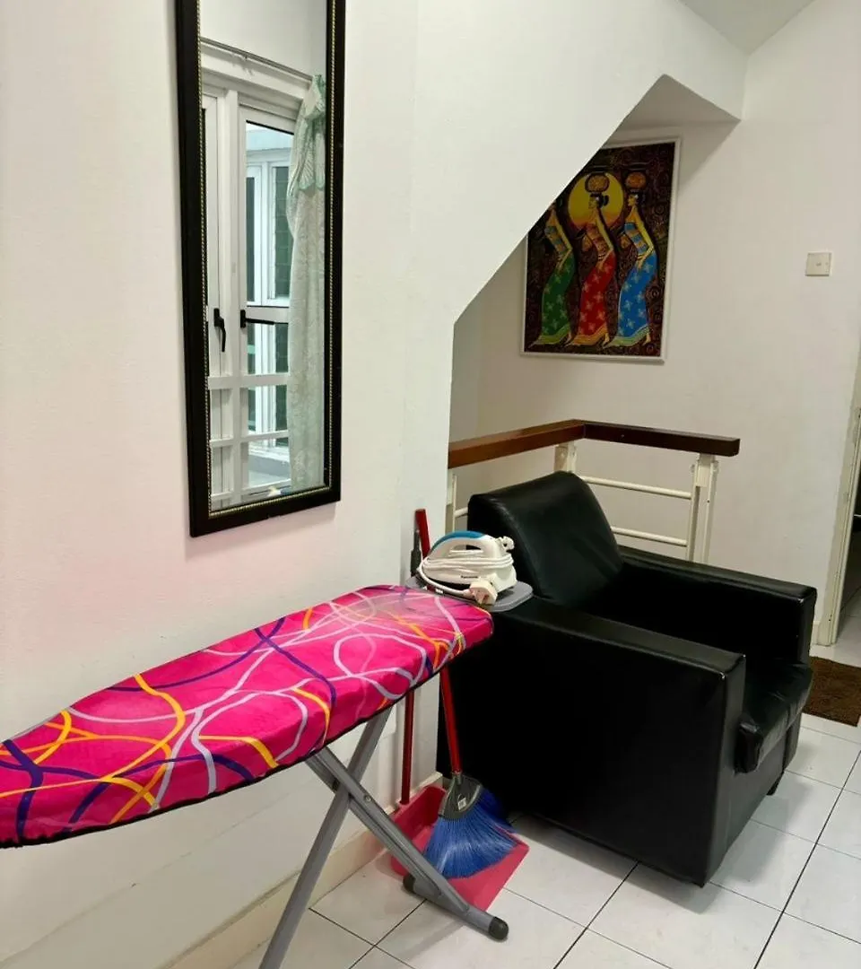 Nimah Seaview Homestay George Town